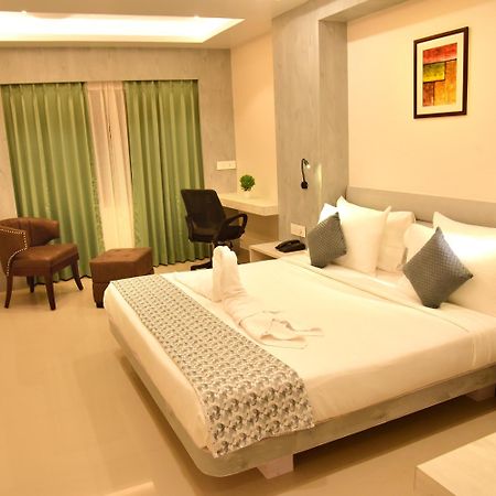 Hotel Rishiraj, Nagaon Nagaon  Exteriér fotografie